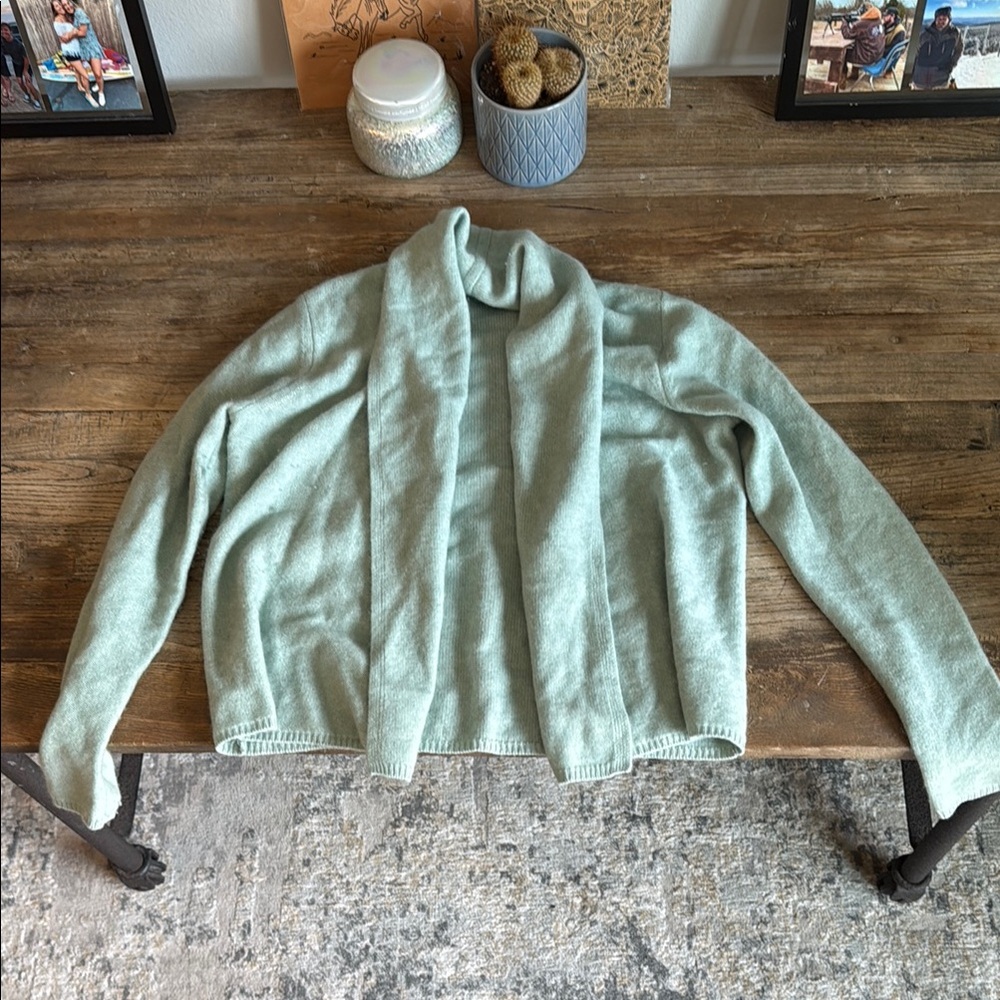Tahari Green Cardigan Sweater